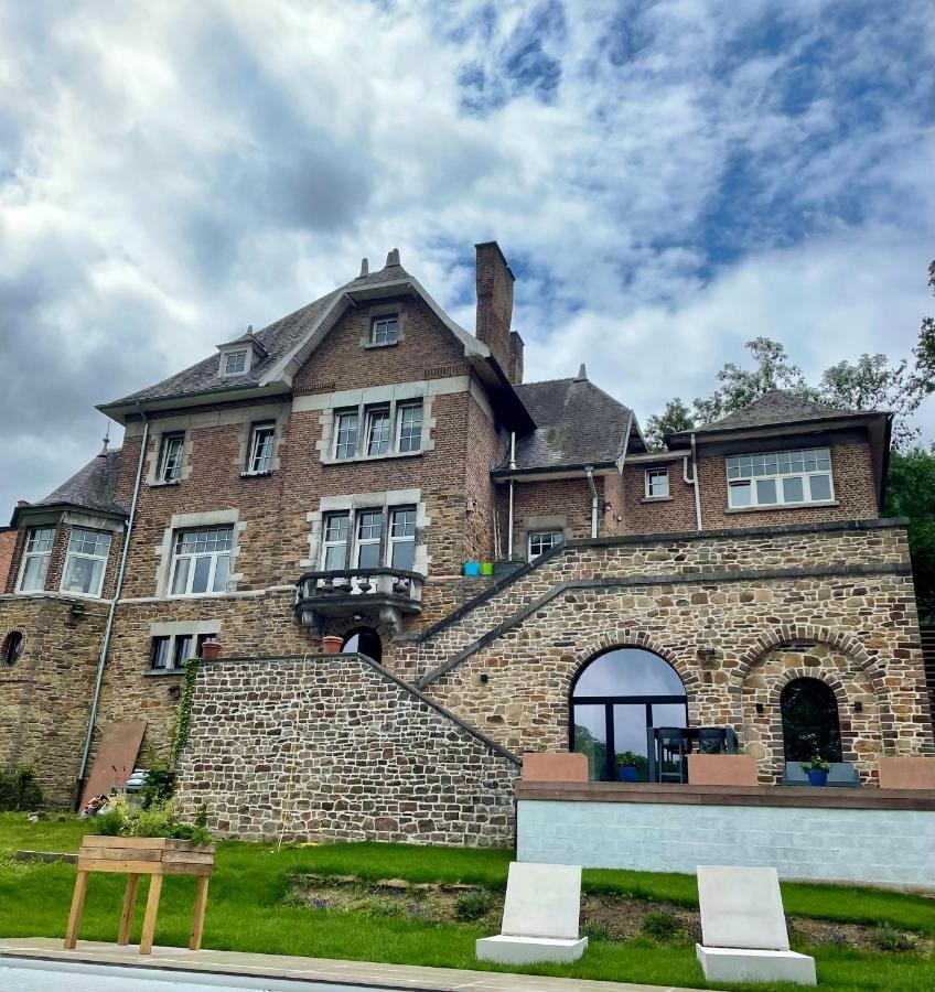 Le Castel Mosan Apartment Намюр Екстериор снимка