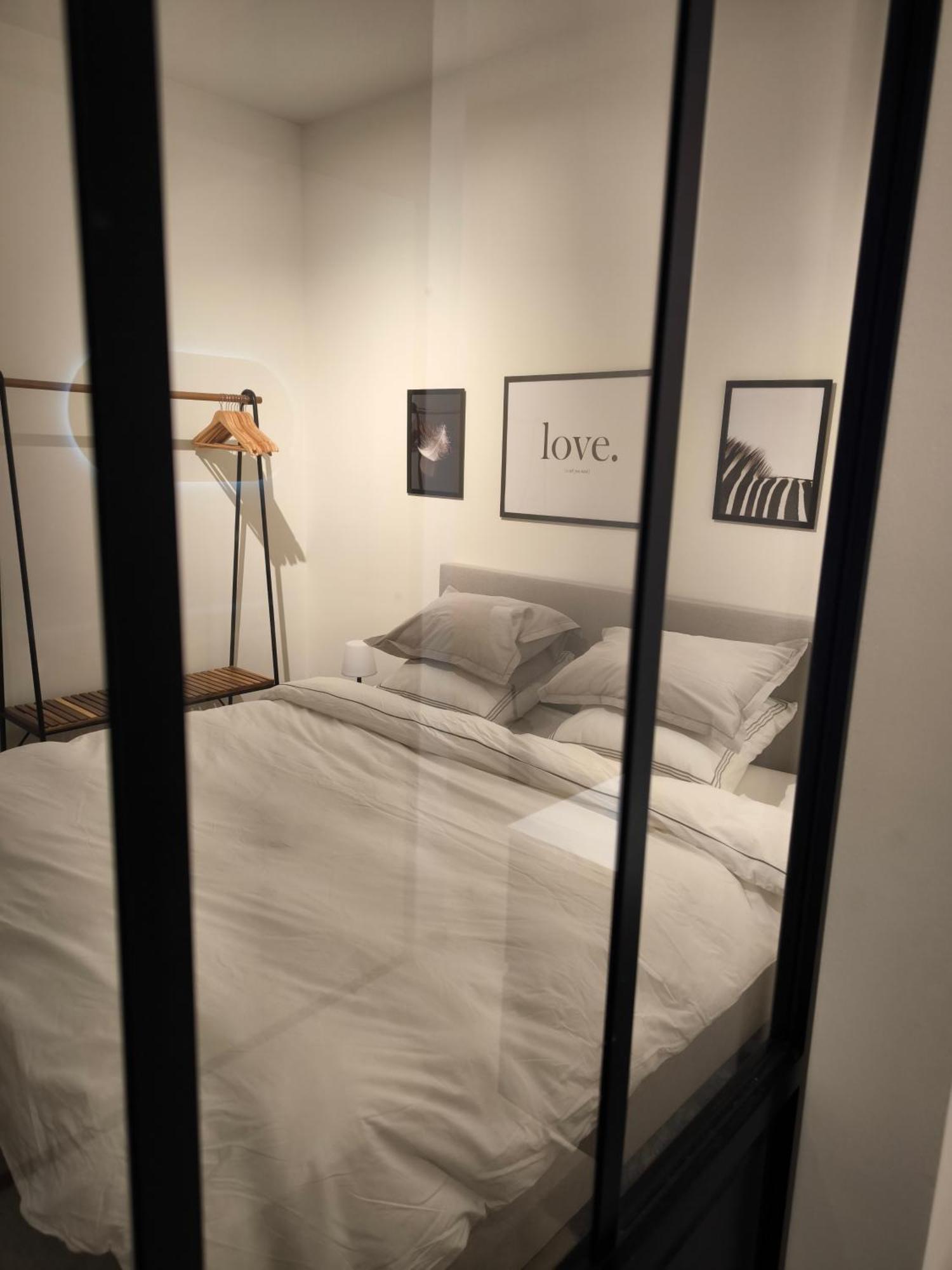 Le Castel Mosan Apartment Намюр Екстериор снимка