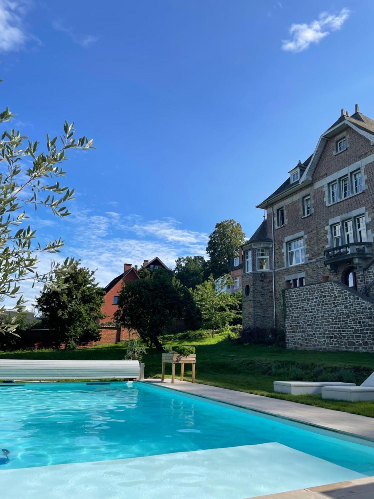 Le Castel Mosan Apartment Намюр Екстериор снимка