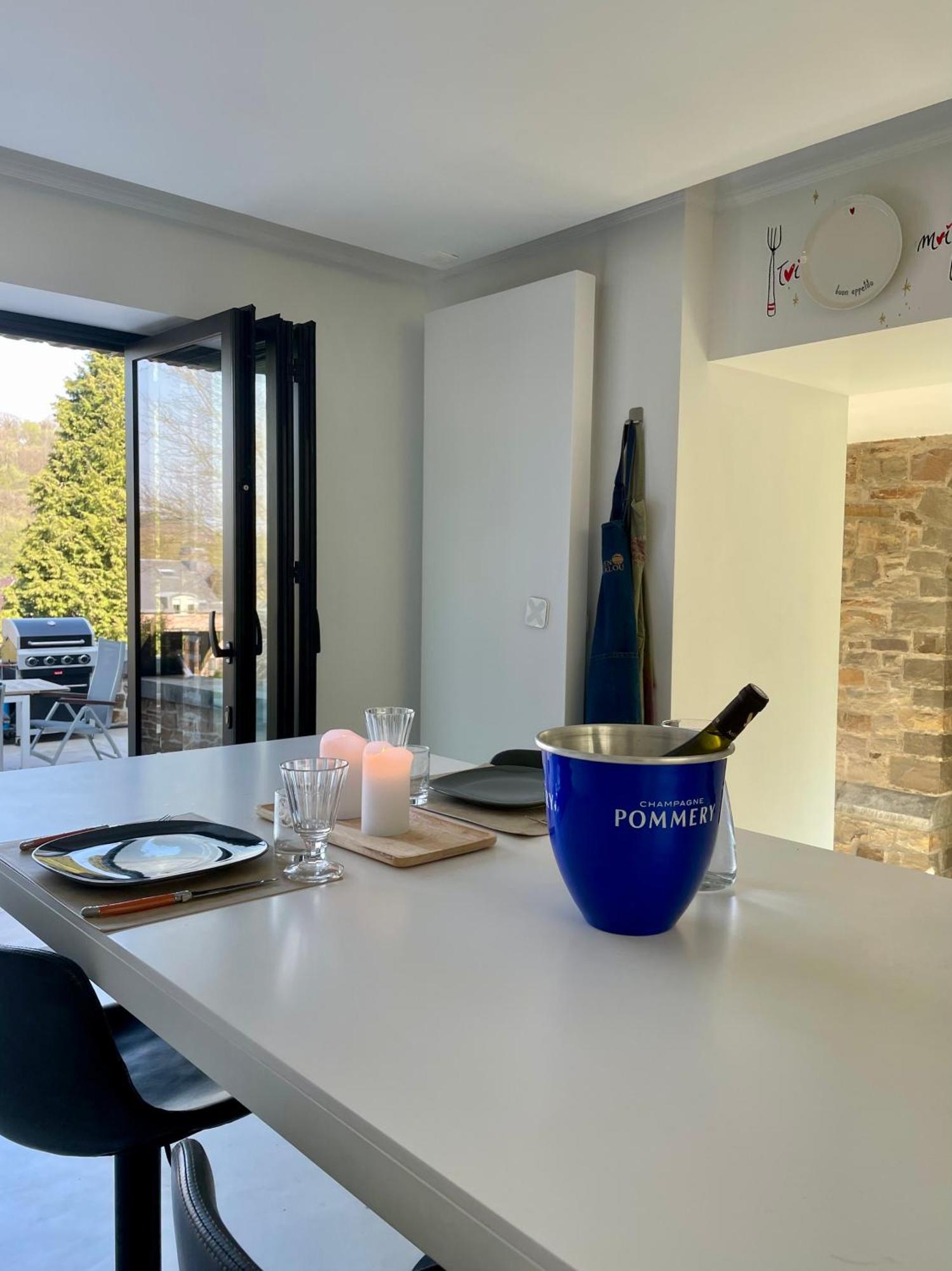 Le Castel Mosan Apartment Намюр Екстериор снимка