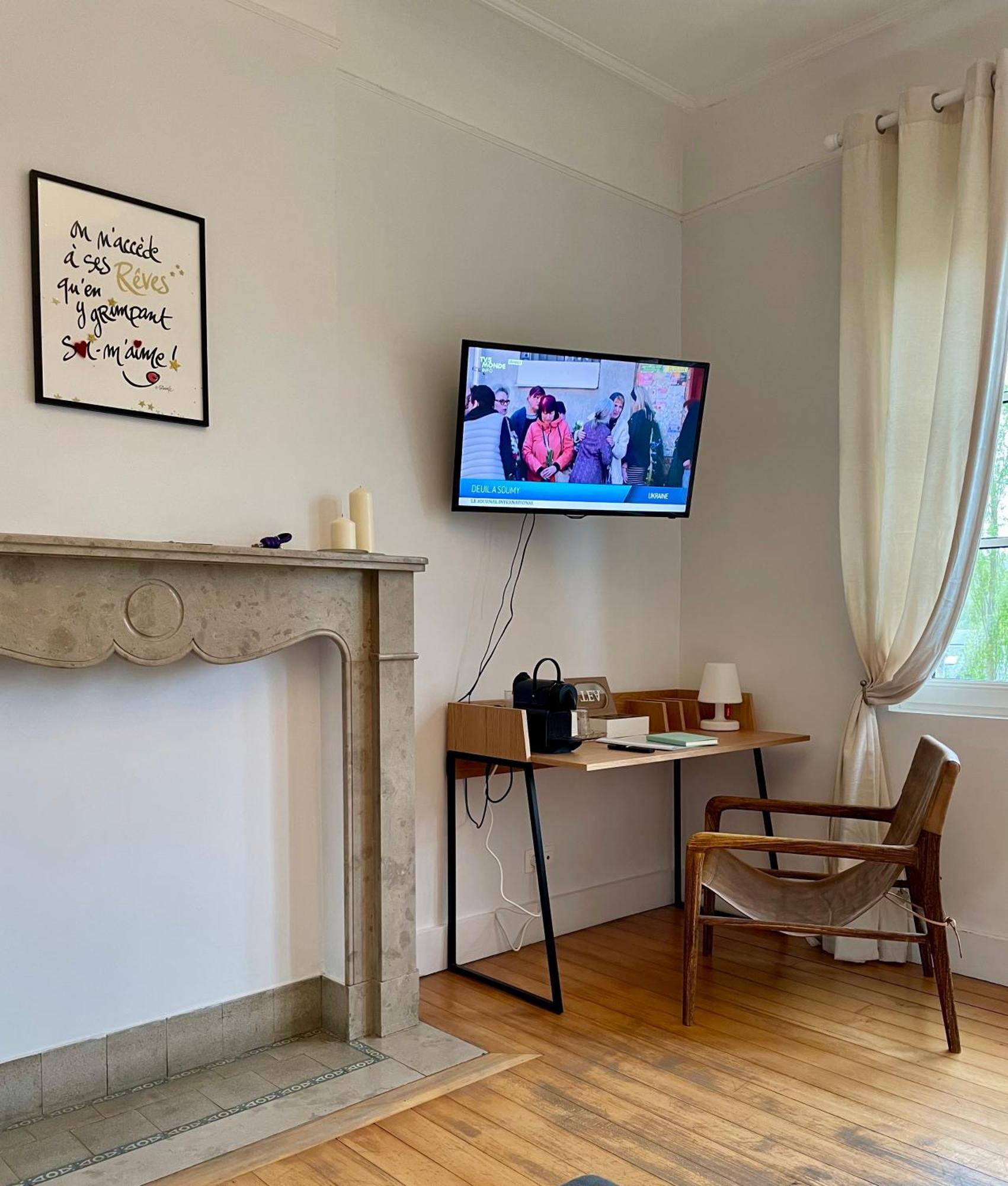 Le Castel Mosan Apartment Намюр Екстериор снимка