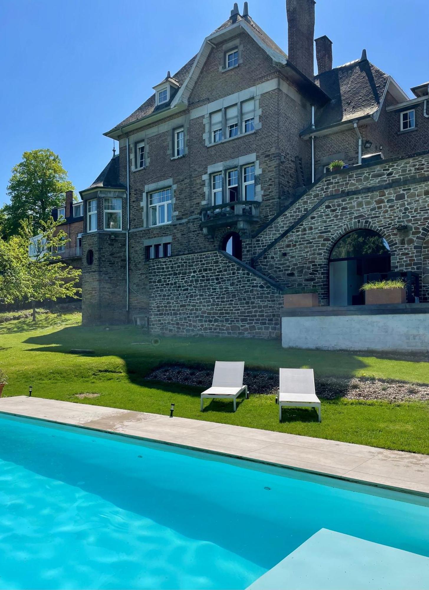 Le Castel Mosan Apartment Намюр Екстериор снимка